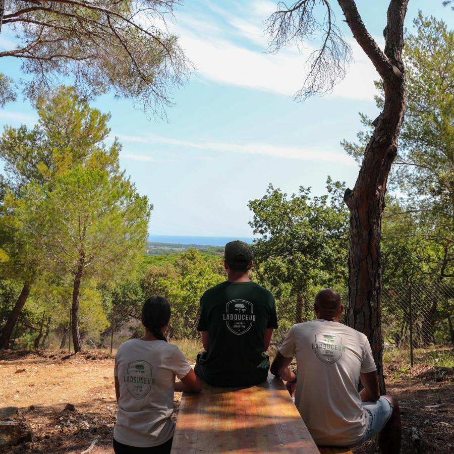 Camping Ladouceur 拉马蒂埃勒 外观 照片